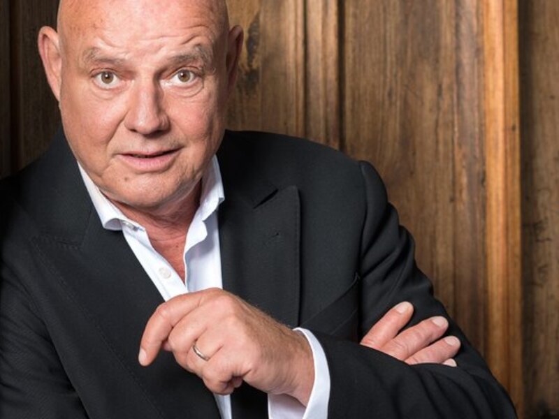 Weihnachten ist überall – Musikalische Lesung mit Wolfgang Böck