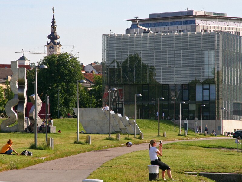 Baby Tour: Mädchen*Sein!?