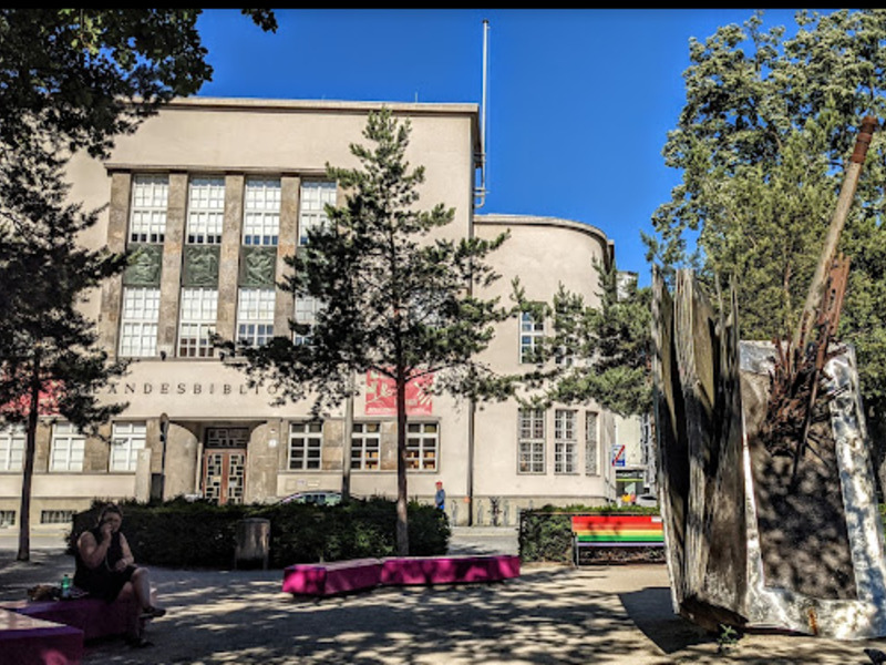 OÖ Landesbibliothek "Guided History Tours"