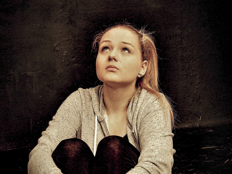 OUT! – Gefangen im Netz