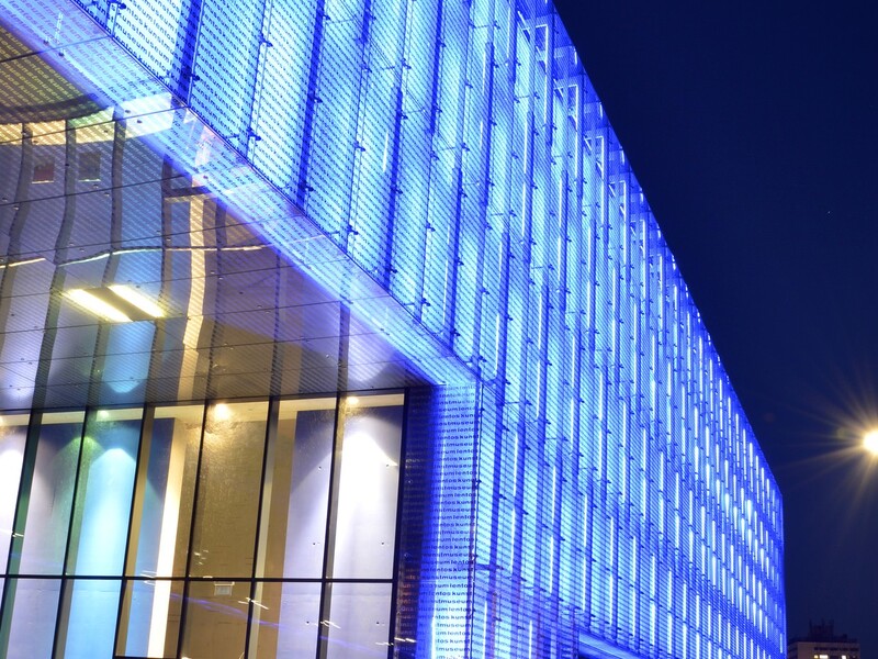 Das Zimmer:  Die Uneben­hei­ten der Ver­än­de­rung