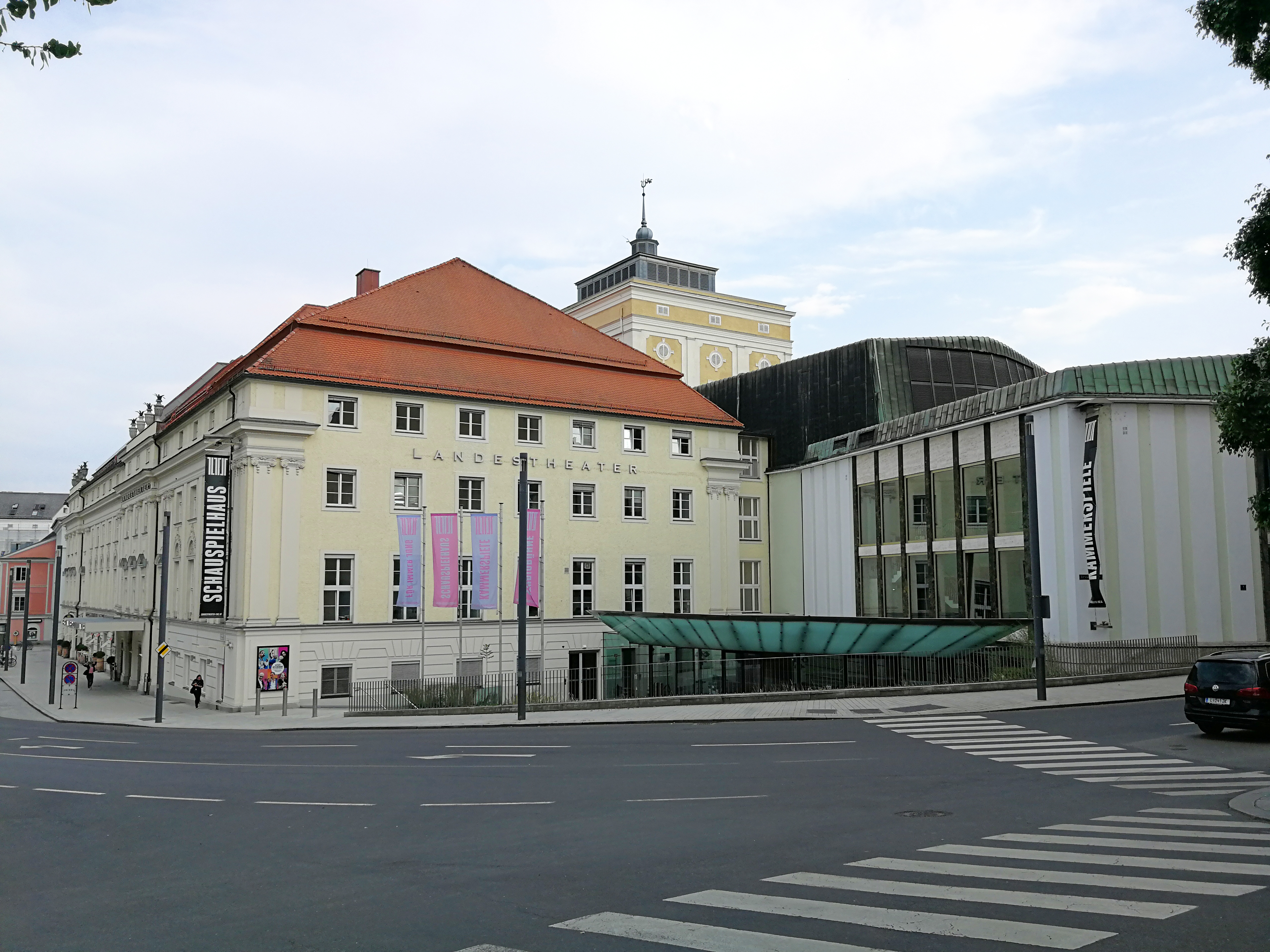 image_0