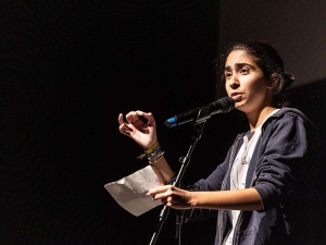 Poetry Slam gegen Gewalt gegen Frauen