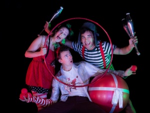 Zirkus Ufftata im Weihnachtsfieber