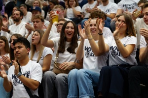 White Out in Linz: JKU Astros empfangen TU Wien Robots