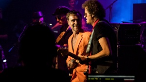 The Tribute plays Bowie  feat. Andie Gabauer