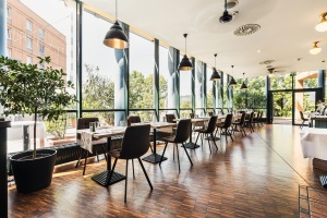 Wine & Dine: Lamm isst Bärlauch