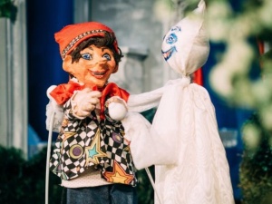 Kasperl, das Kätzchen und das kleine Gespenst