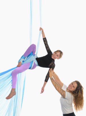 Workshop: Eltern-Kind Aerial 