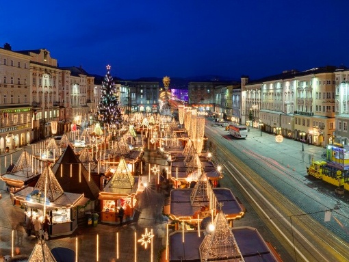 Weihnachtsmarkt Hop-On Hop-Off Zug