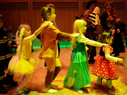 Faschingsfest für die ganze Familie