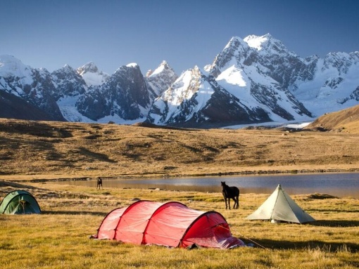 Alles Leinwand OÖ: Kirgistan Auf Pferden durch das wilde Herz Asiens