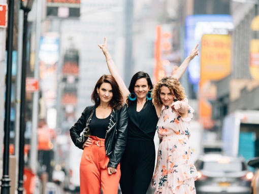 Schick Sisters - Stories