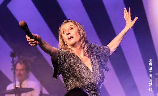 Birgit Denk lädt zum "Allgesang"